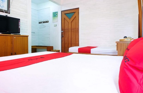 Kopeng Hotel | RedDoorz Syariah near Kopeng Treetop Adventure