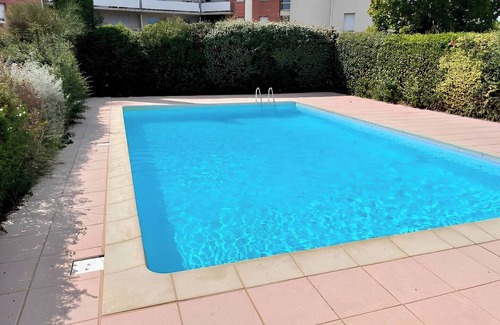 Saint - Martin - du - Touch Apartment | RedLounge, a haven of peace with pool and garden