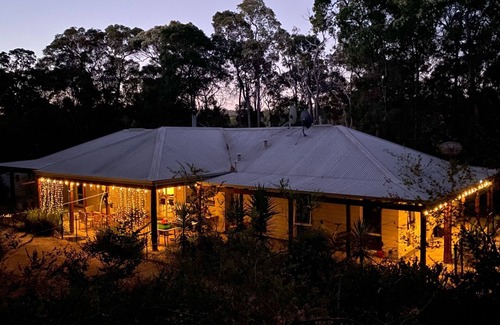 Carlotta House | Redtail House - Carlotta