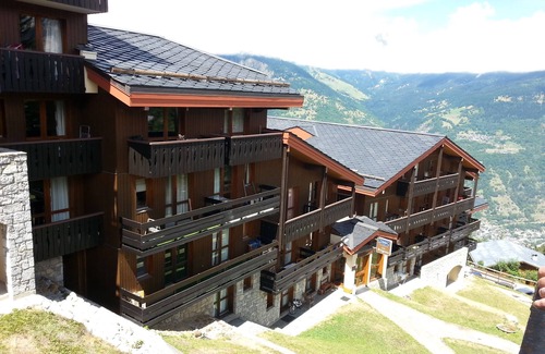 Courchevel Apartment | REDUCED RATE: COURCHEVEL 1550: summer or winter an apartment for 4 people