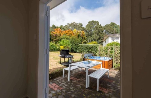 Lynmore House | Redwoods Haven | 100m to The Redwoods + Spa Pool