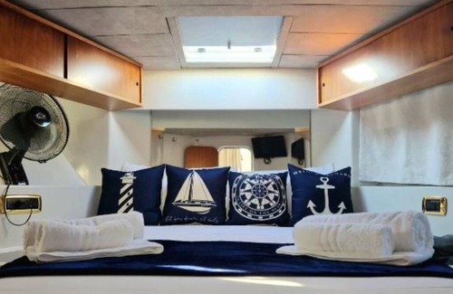 Lido di Ostia Boat Rental | Reef boat of 10 mt at the private marina "Porto Romano" - Fiumicino.
