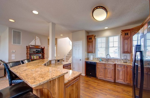 Manteo House | Reel Paradise - 30' Boat Slip, Hot Tub, Pool, Pet Friendly in Village Landing 100