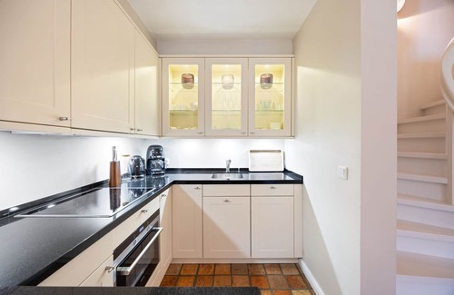 Kampen House | Reet. Sauna. Garten