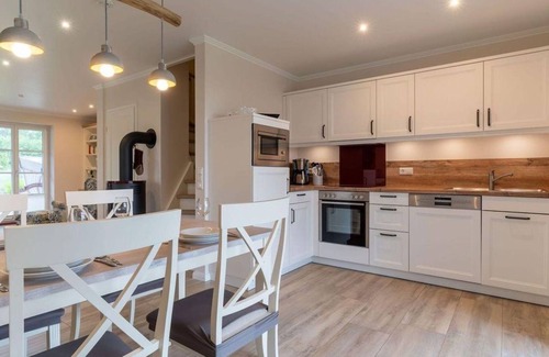 St. Peter-Ording Cottage | Reetdachhaus Boy's Huus 5a