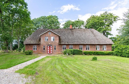 Almdorf House | Reethus Mattes