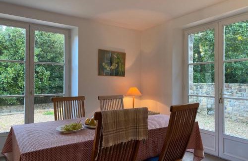Arzon Villa | REF 001 - Belle maison avec jardin pour six personnes KERNERS ARZON