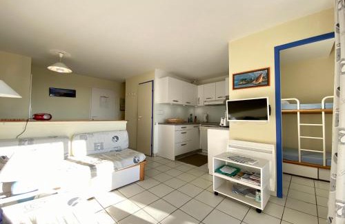 Arzon Apartment | REF 148 Appartement vue mer pour six personnes plage du Fogeo à pieds Port Crouesty ARZON