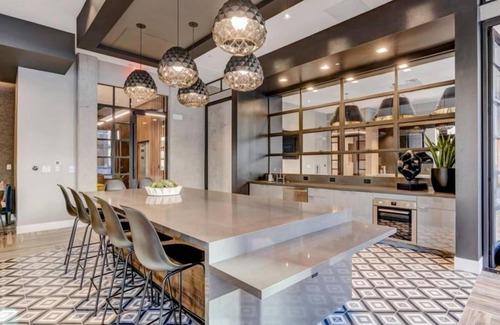 Mountain View Condo | Refined 1BR Condo with Top-Tier Amenities
