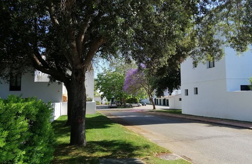 Sotogrande Condo | REFORMED AND VERY WELL FURNISHED HOUSES, BORDERING THE VALDERRAMA GOLF CLUB