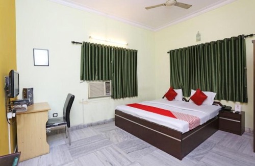 Sector II House | Regency Guest House