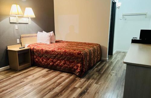 Tulsa Hotel | Regency Inn Tulsa