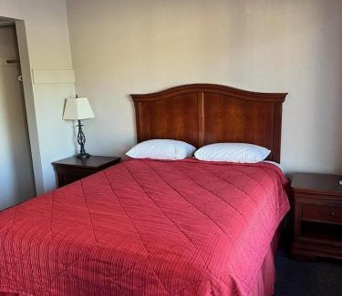 Junction City Hotel | REGENCY INN