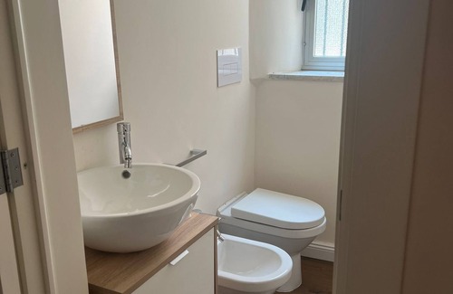 Reggio Calabria Apartment | ReggioDuomo located in the historic center: 50 mt. Cathedral 350 mt. waterfront