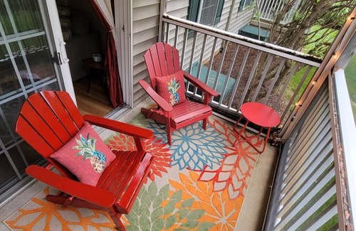 Rehoboth Beach Condo | Rehoboth 1st floor Condo (w/Pool) - Close to Rehoboth & Lewes Beaches & Shopping