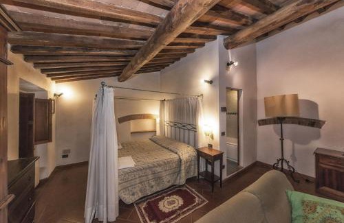 Radda in Chianti House | Relais Santa Cristina