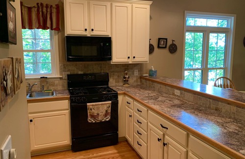 Mount Gilead House | Relax and Enjoy Great Outdoors, Lake Fun, 4 Bedroom, 4 Bath