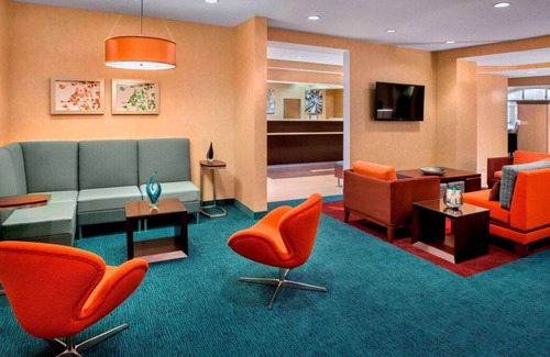 Westborough House | Relax and Recharge! 2 Relaxing Units, Free Parking, Pet-friendly Property
