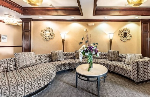 Mineral Wells Hotel | Relax and Unwind! Onsite Pool, Free Parking, Free Breakfast!