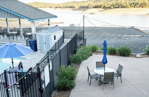 Oak Shores Cabin | Relax at our Charming Lake Casita at Lake Nacimiento <3 Oak Shores Amenities