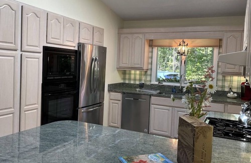 Glen Arbor House | Relax at The Crystal View Weaver House on the Crystal River in Glen Arbor