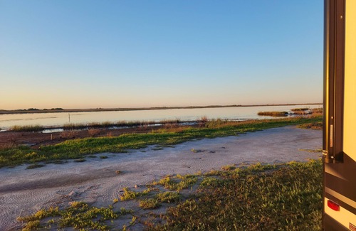 City-by-the Sea House | Relax & enjoy some coffee with unbelievable waterfront sunrises!