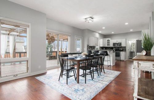 Jefferson House | Relax in Style 5BR Home Hot Tub & Games