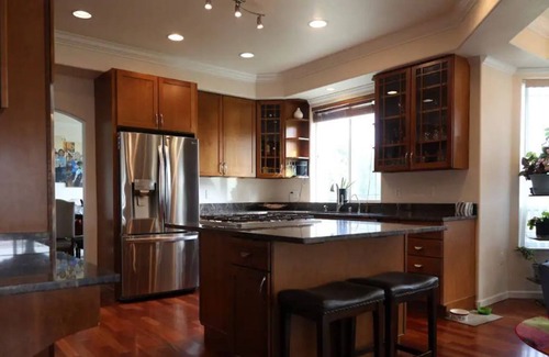 Gateway House | Relax in style at the edge of civilization