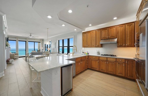 Crystal Beach Condo | Relax in the sun Beachfront at Villa Coyaba 209 Unit w/2 FREE sets of Beach Service!