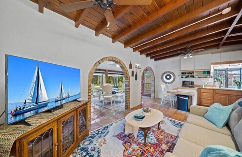 Port Canaveral Cottage | Relax in your beach side comfy space and enjoy a day in the sun and relaxing at night