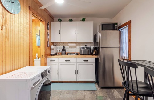 Inverness House | Relax & Play in Inverness Waterfront Campground