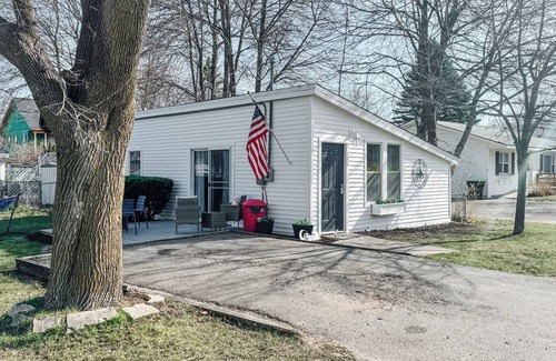 Charlevoix Cottage | Relax & Re"coop" at the Coop Cottage Charlevoix!