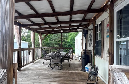 Almo House | Relax, Recharge, and Explore Kentucky Lake!