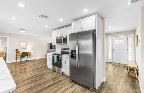 Clearwater House | Relax & Recharge Pool Spa Prime Location