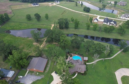 Cullman House | Relax & Reset: Calm Free-Range Hens, Farm Freshness & Poolside Retreat