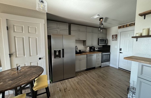 Sabine Pass House | Relax & Unwind in a Serene Retreat Near the Beach