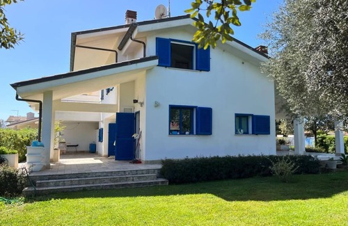Fregenae Villa | Relax, Vacation, sport or smart working a few minutes fom Rome.