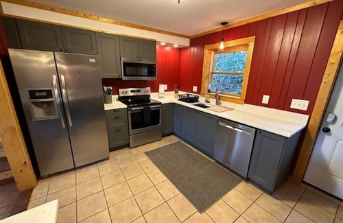 Rabun Gap House | Relax with the whole family, at this spacious home, in beautiful Rabun County.