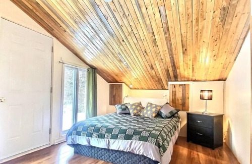 Mauricie House | Relaxation between Mountains and Lakes