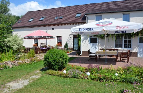 Beeskow Apartment | Relaxation in the countryside right on the Spree