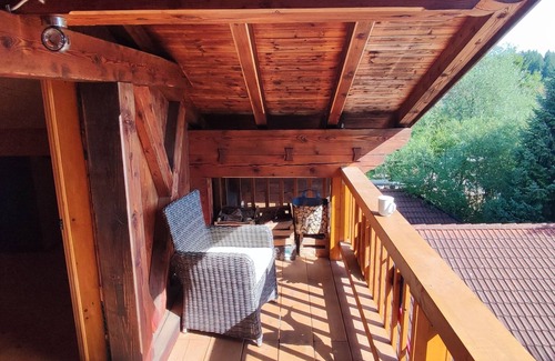 Grosswell House | Relaxation on 2 levels; hiking,cycling from the house, skiing in the surrounding