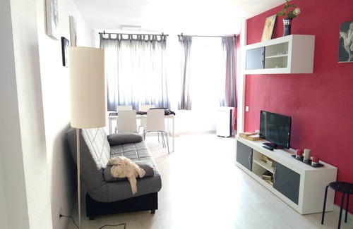 Lloret de Mar Apartment | Relaxed vacation in a residential area 200 meters from the beach! With pool!