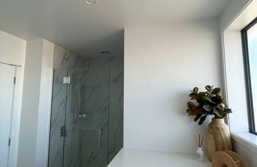 Upper Riccarton House | Relaxing 2BR House in Mohua Lane