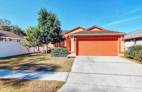 Citrus Park House | Relaxing 3 Bedroom Pool Home