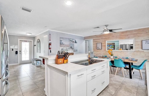 Royal Poinciana House | Relaxing 4 Bed 2 Bath Pool Home Mins to the Beach