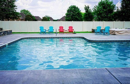 Belle Mina House | Relaxing Athen’s Pool Oasis