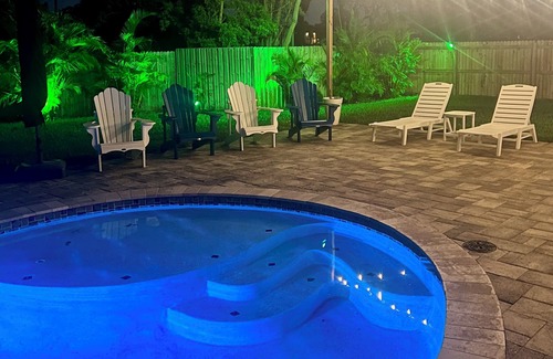 Largo House | Relaxing escape near coastal charm
