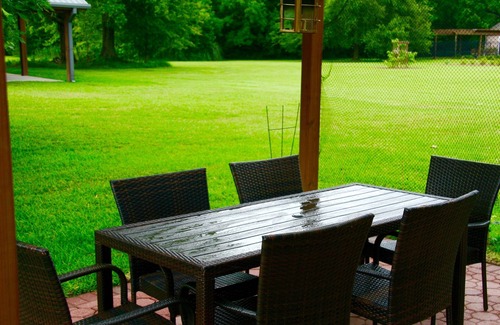 Long Beach Cottage | Relaxing getaway in a peaceful spacious setting