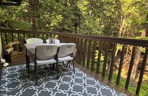 Bellaire Condo | Relaxing Getaway Near the Lake