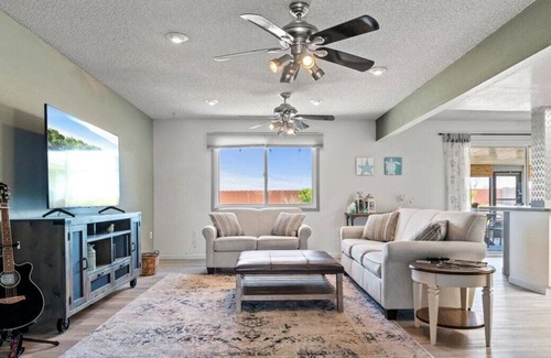 Sun City West House | Relaxing Getaway In Sun City 55+ Golf Community!